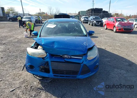 2014 Ford Focus Se from USA, damaged, VIN 1FADP3F28EL193680